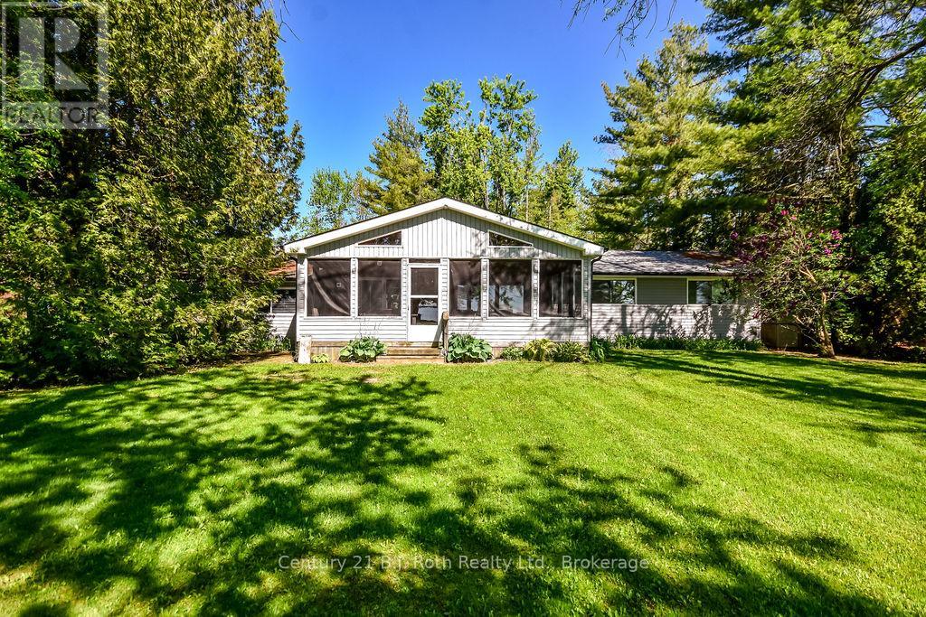 2551 Amigo Drive, Severn (West Shore), Ontario  L3V 6H3 - Photo 35 - S13238800
