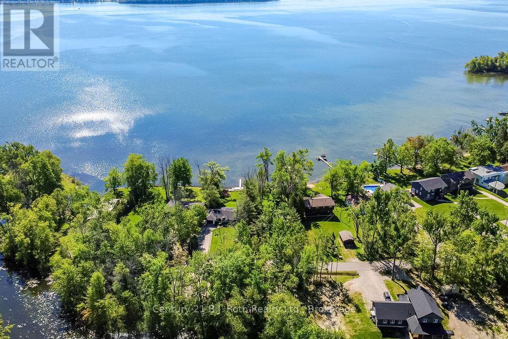 2551 Amigo Drive, Severn (West Shore), Ontario  L3V 6H3 - Photo 44 - S13238800