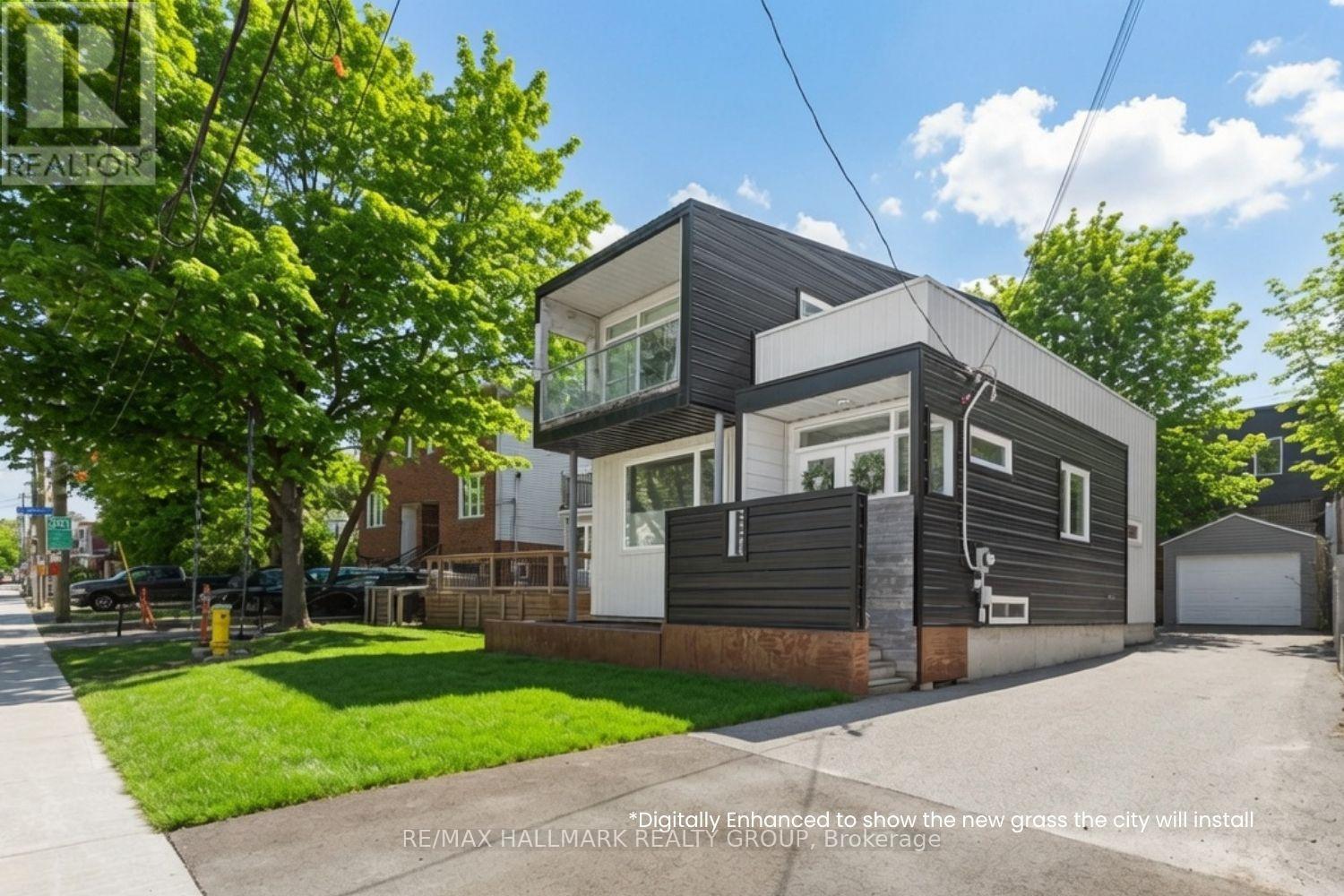 330 WINONA AVENUE, Ottawa, Ontario