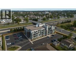 120 SPRINGVALLEY Crescent Unit# 104, Hamilton, Ontario