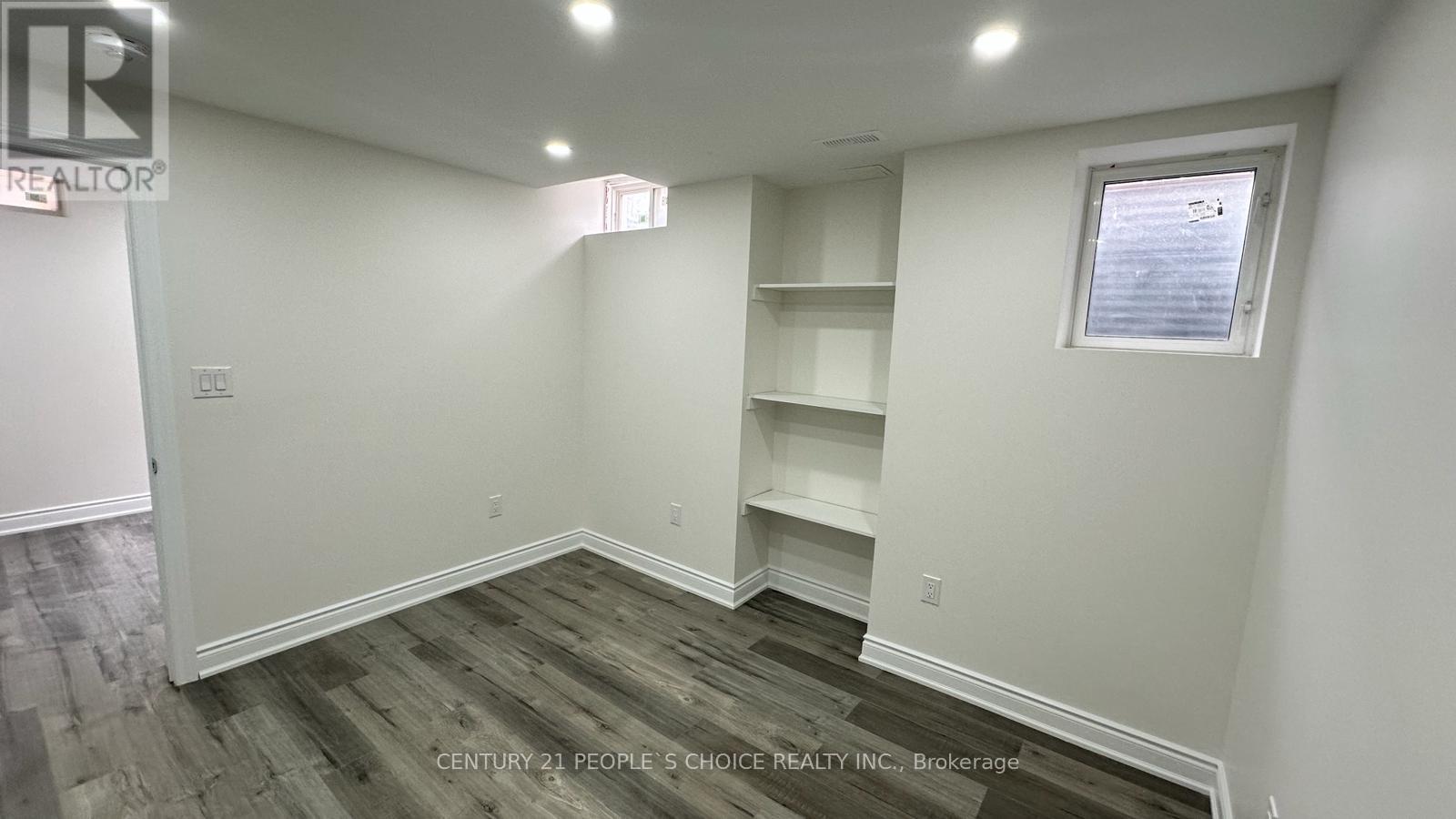 Bsmt - 4 Bersan Terrace, Brampton, Ontario  L6P 3G7 - Photo 4 - W13230976