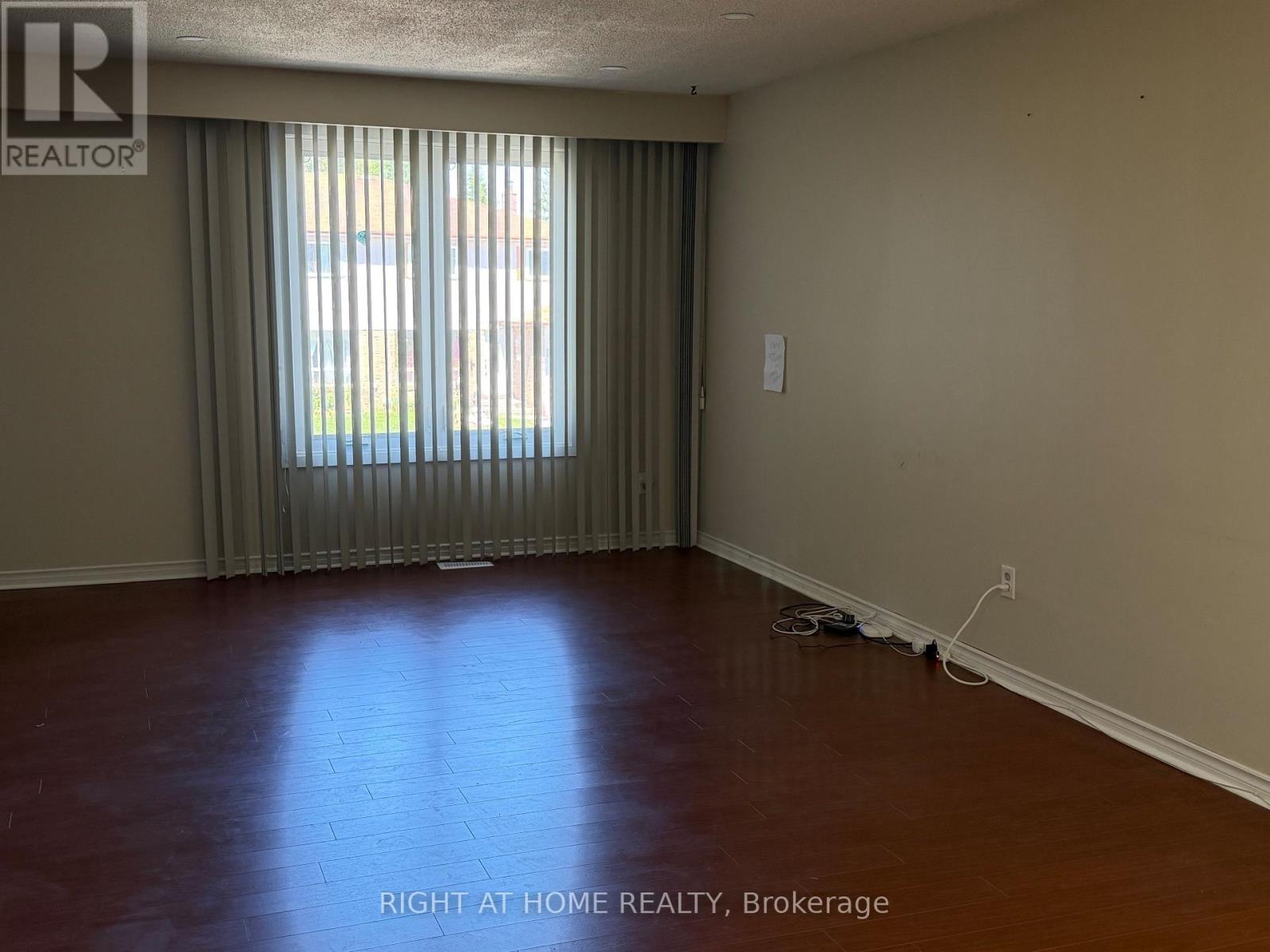 109 Beech Street, Brampton, Ontario  L6V 2Z2 - Photo 7 - W13226520