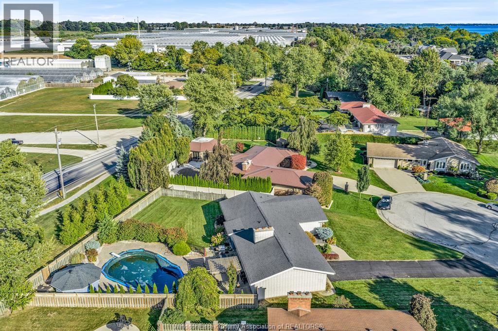 7 Longbeach Drive, Leamington, Ontario  N8H 4H9 - Photo 4 - 26013096