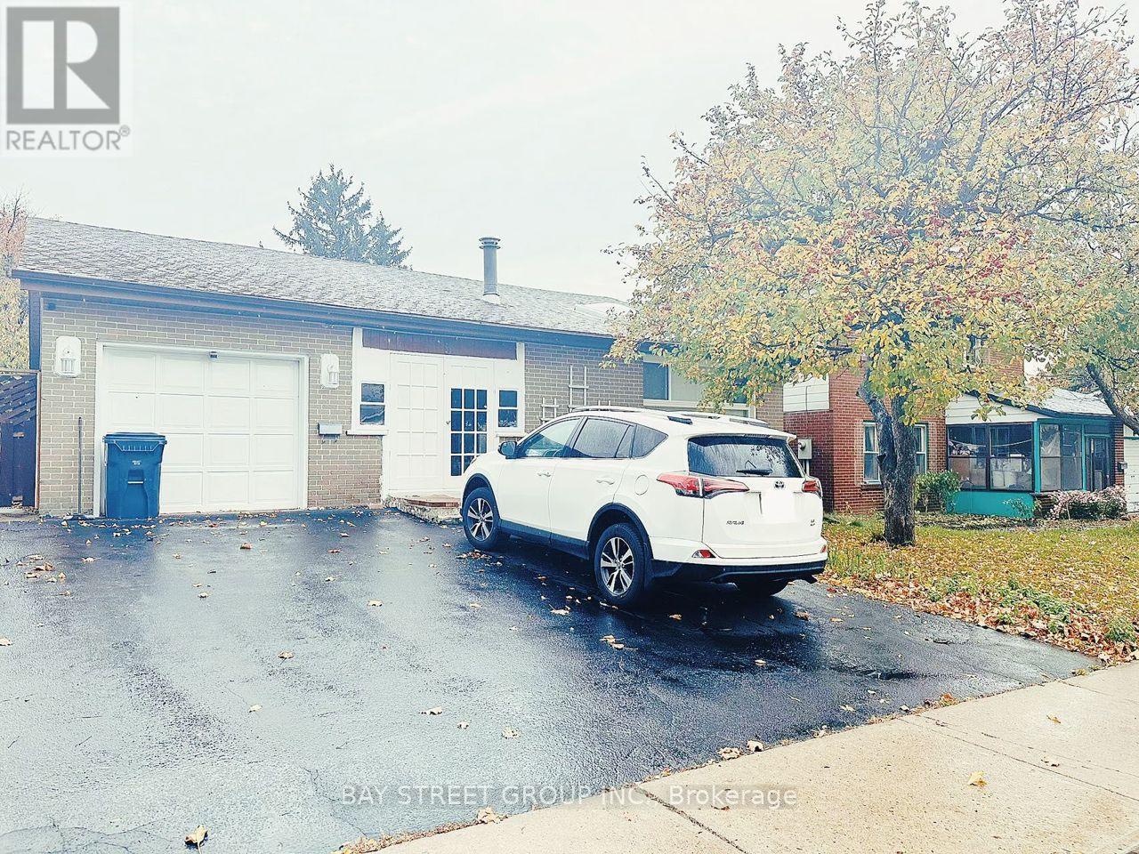 BSMT - 5 LOCKDARE STREET, Toronto, Ontario
