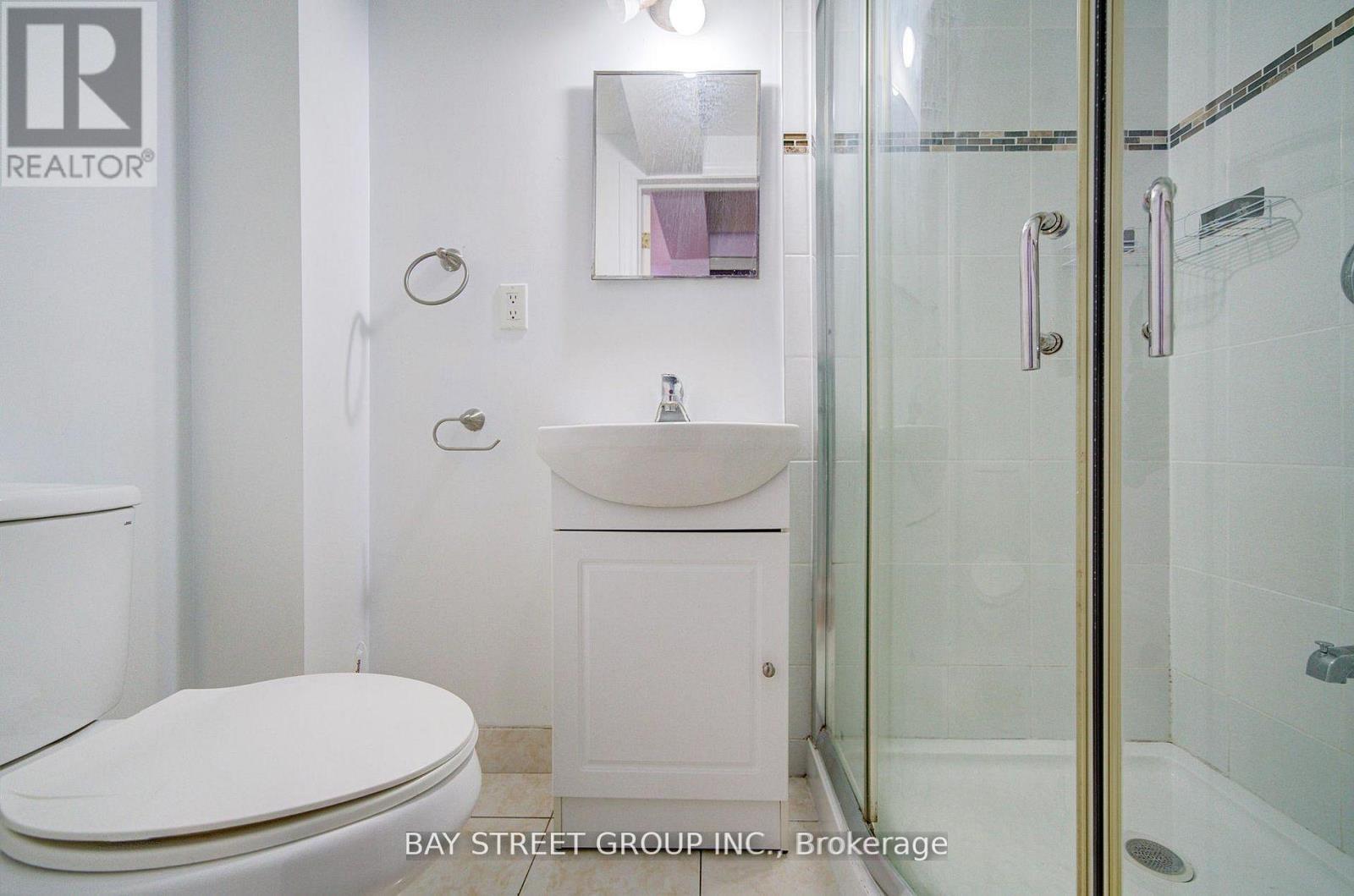 Bsmt - 5 Lockdare Street, Toronto, Ontario  M1S 2Z5 - Photo 13 - E13220612