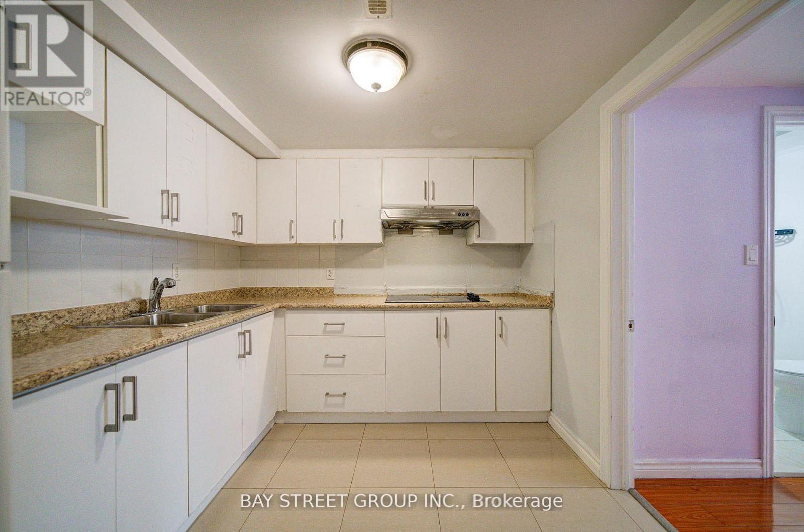 Bsmt - 5 Lockdare Street, Toronto, Ontario  M1S 2Z5 - Photo 2 - E13220612