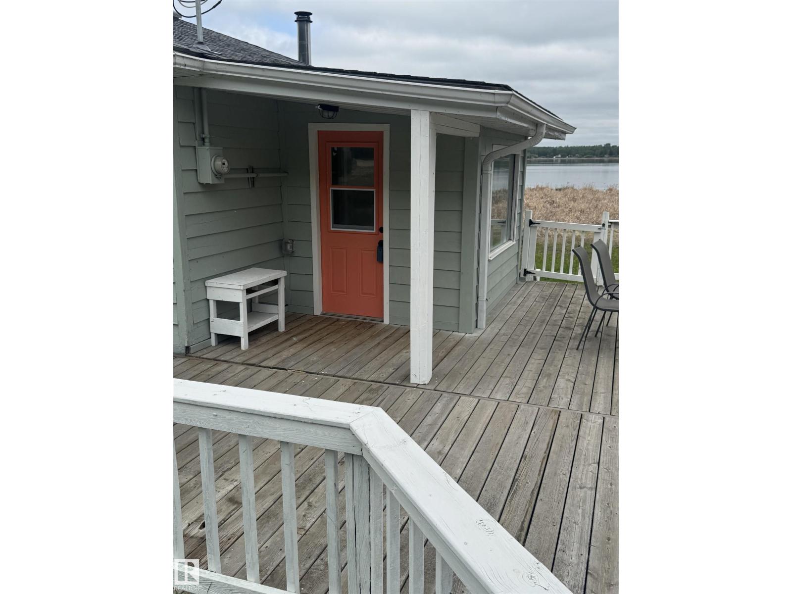 490 & 492 Lakeview Drive, Rural Lac Ste. Anne County, Alberta  T0E 1V0 - Photo 8 - E4491651