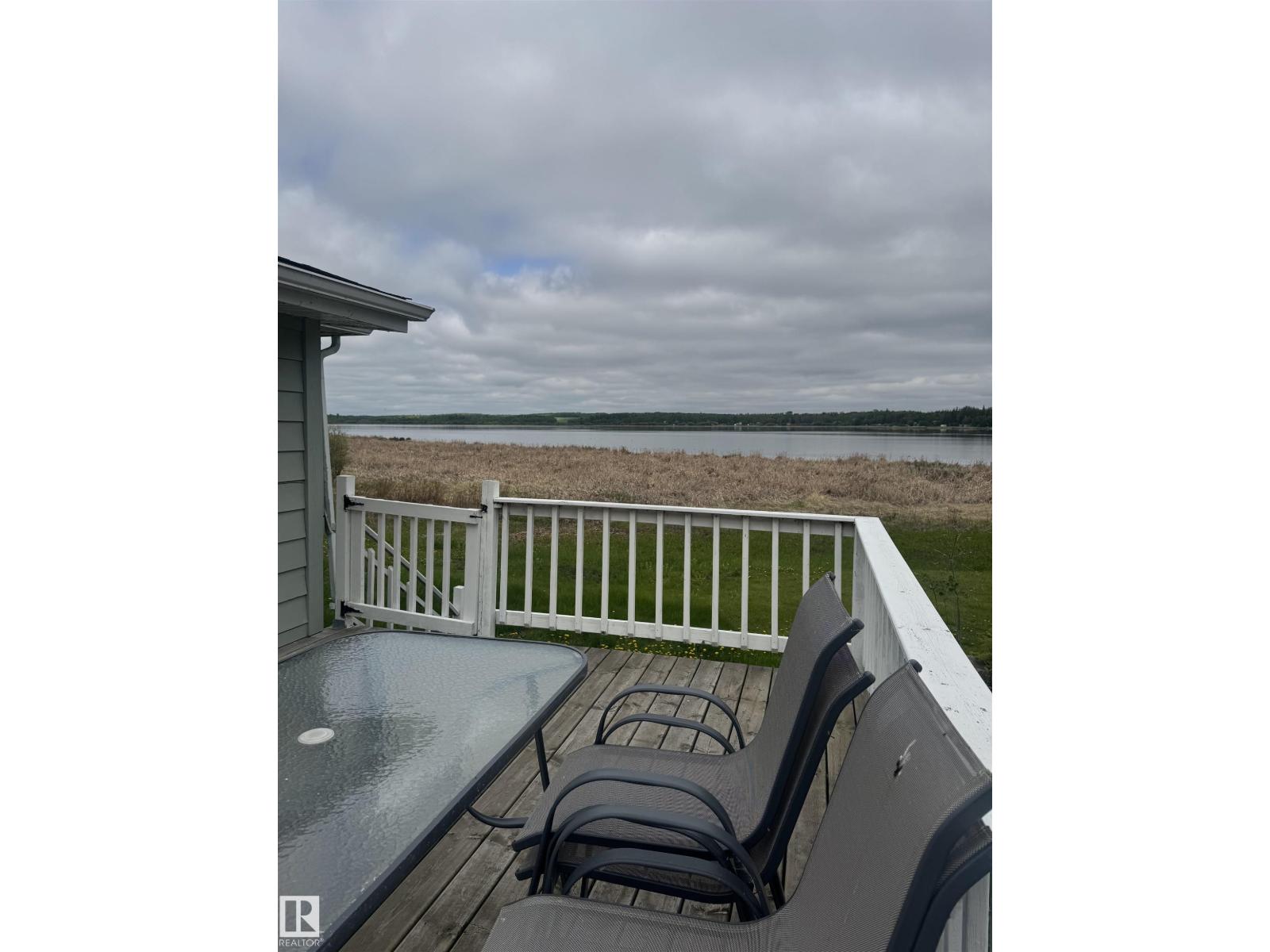 490 & 492 Lakeview Drive, Rural Lac Ste. Anne County, Alberta  T0E 1V0 - Photo 9 - E4491651
