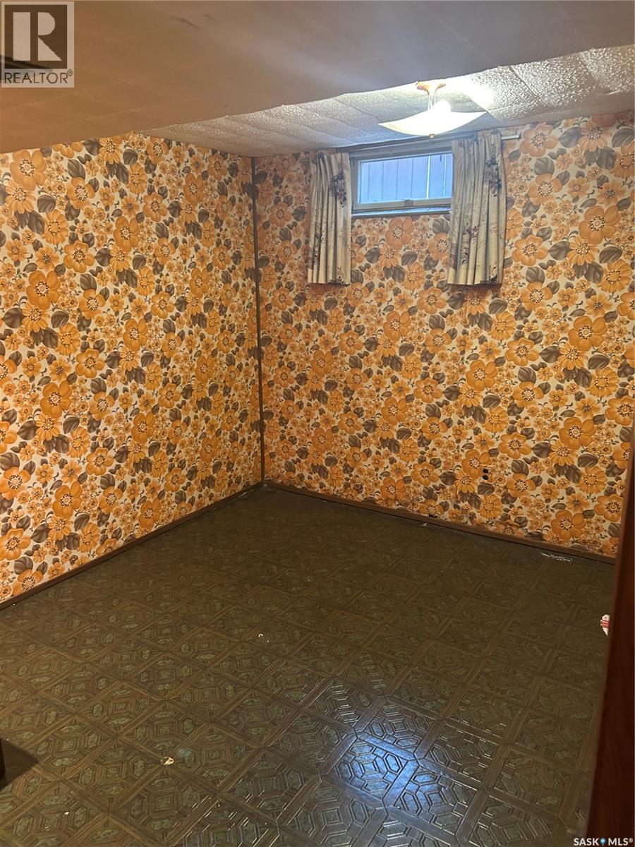28 Carmichael Road, Regina, Saskatchewan  S4R 0C5 - Photo 27 - SK038242