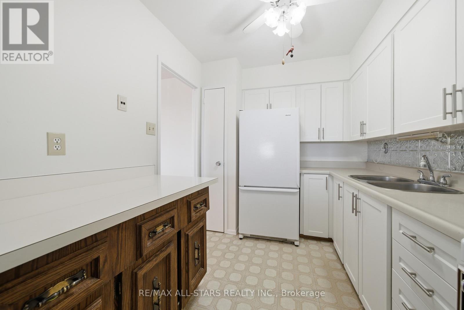 1204 - 1338 York Mills Road, Toronto, Ontario  M3A 3M3 - Photo 14 - C13238816