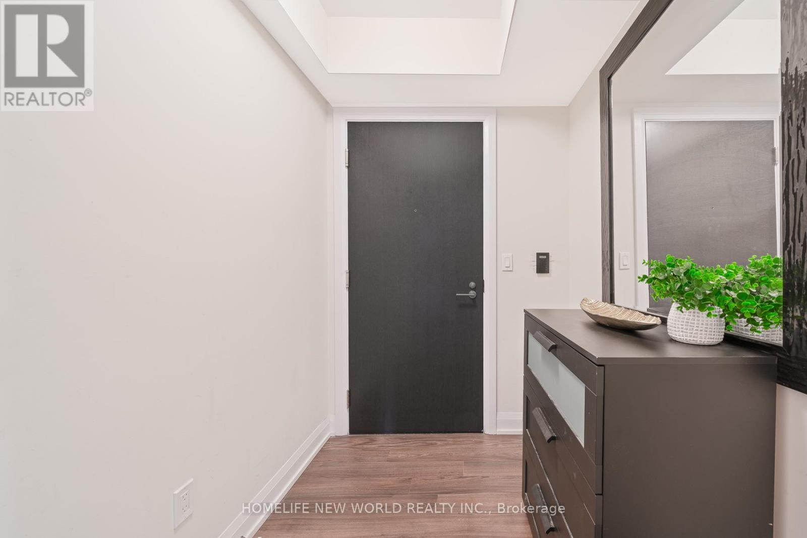 809 - 18 Graydon Hall Drive, Toronto, Ontario  M3A 0A4 - Photo 4 - C13238860