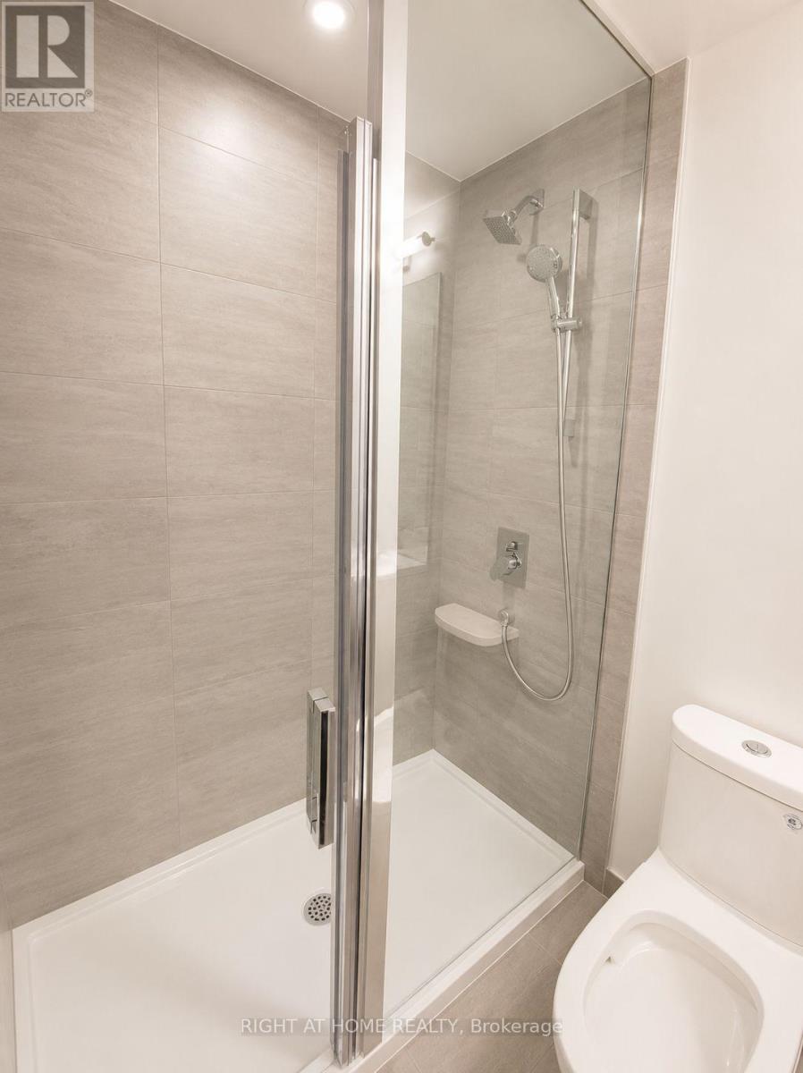 706 - 1 Quarrington Lane, Toronto, Ontario  M3C 0S4 - Photo 15 - C13238986