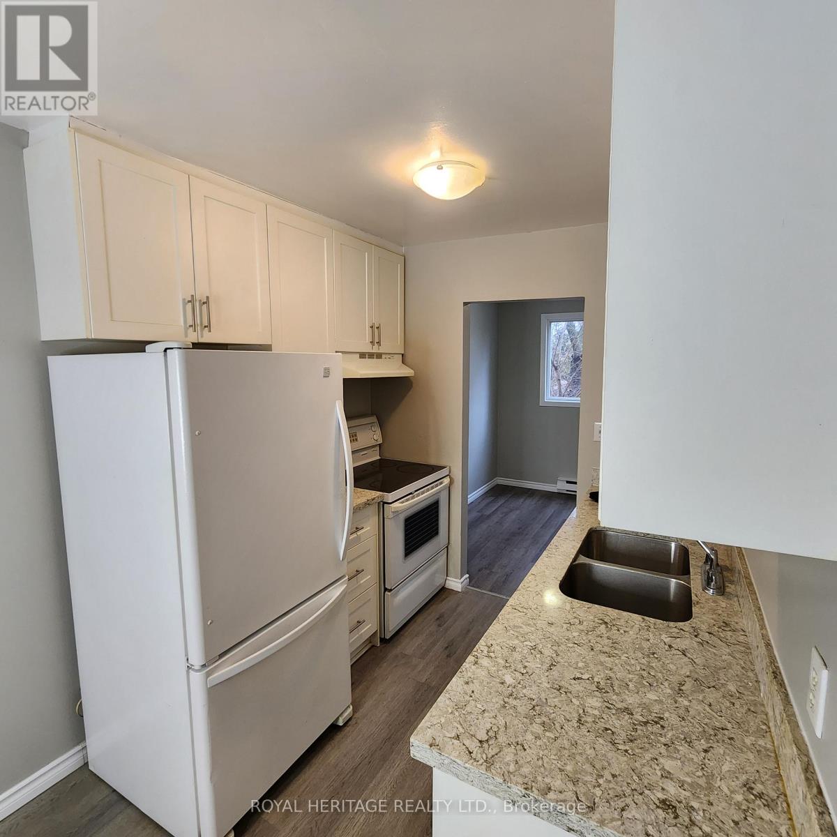 5 - 725 Cricklewood Drive, Oshawa, Ontario  L1K 1R5 - Photo 9 - E13238872
