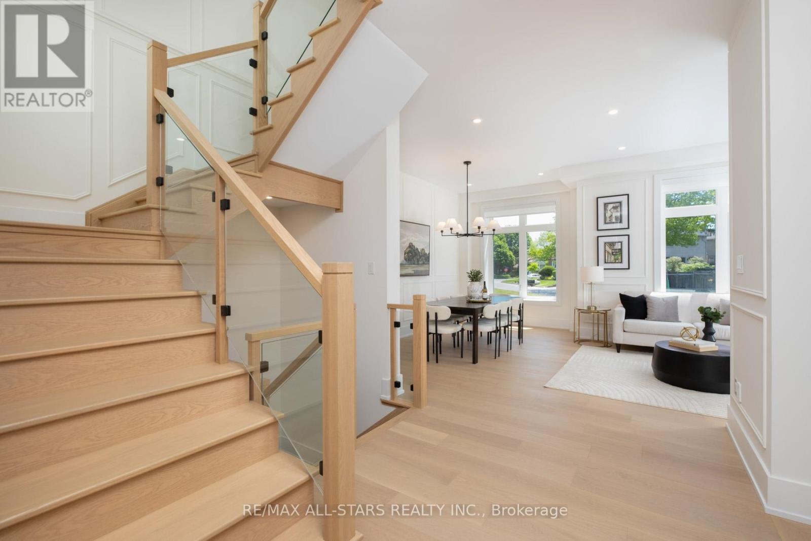 38 Clonmore Drive, Toronto, Ontario  M1N 1X6 - Photo 2 - E13238876