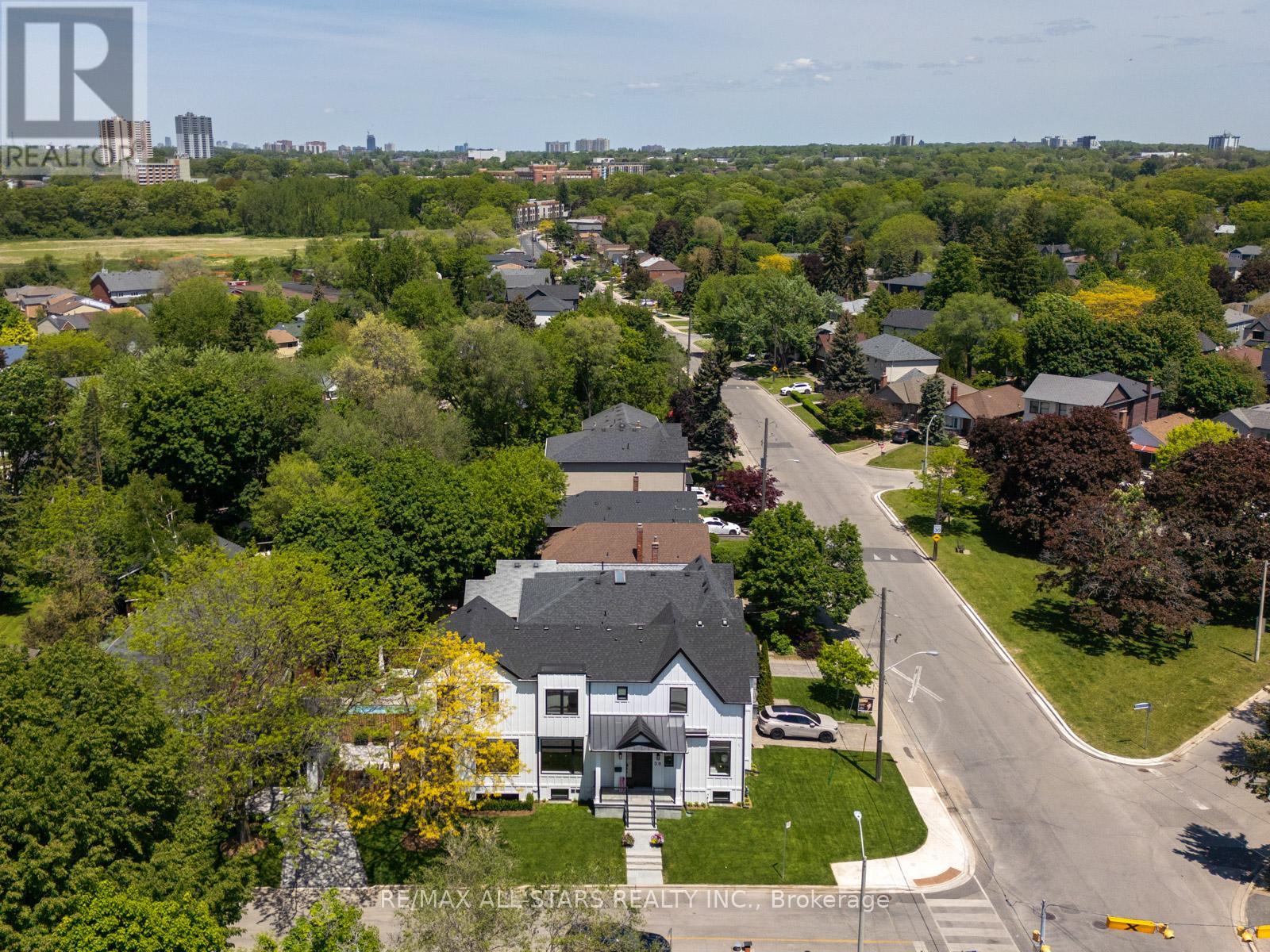 38 Clonmore Drive, Toronto, Ontario  M1N 1X6 - Photo 45 - E13238876
