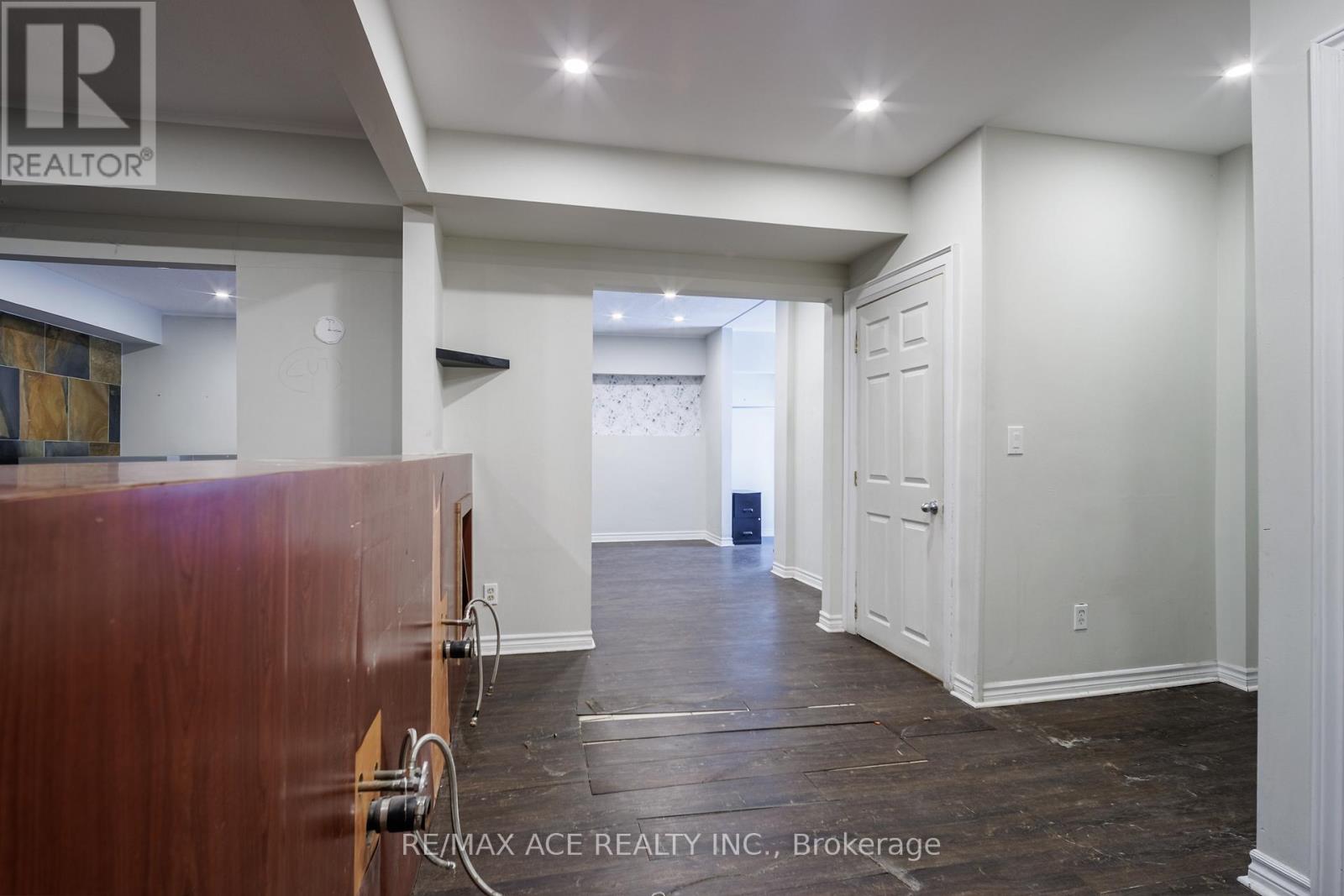 3 - 282 King Street W, Oshawa, Ontario  L1J 2J9 - Photo 11 - E13238942