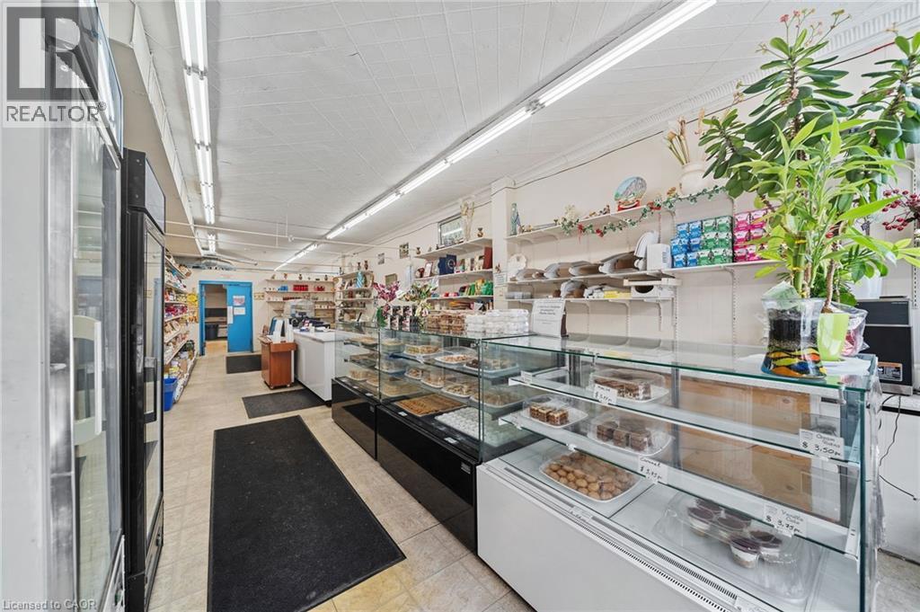 633 King Street E, Hamilton, Ontario  L8N 1E5 - Photo 3 - 40836331