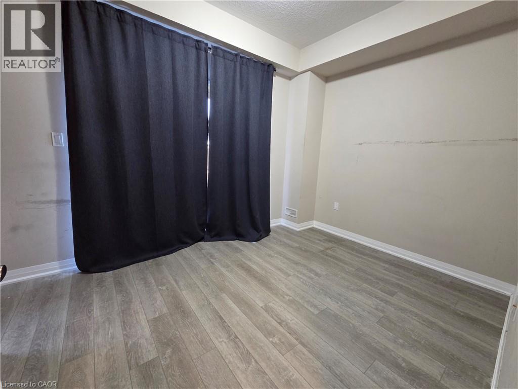 100 Laguna Village Crescent, Hamilton, Ontario  L0R 1P0 - Photo 4 - 40833507