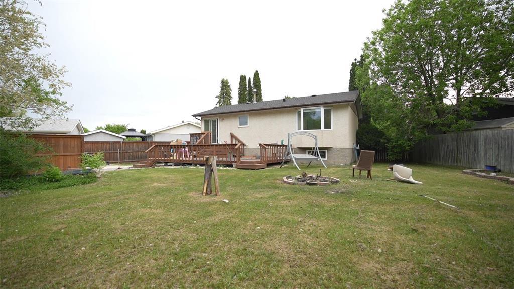 46 Piney Crescent, Winnipeg, Manitoba  R2P 1E7 - Photo 20 - 202612582