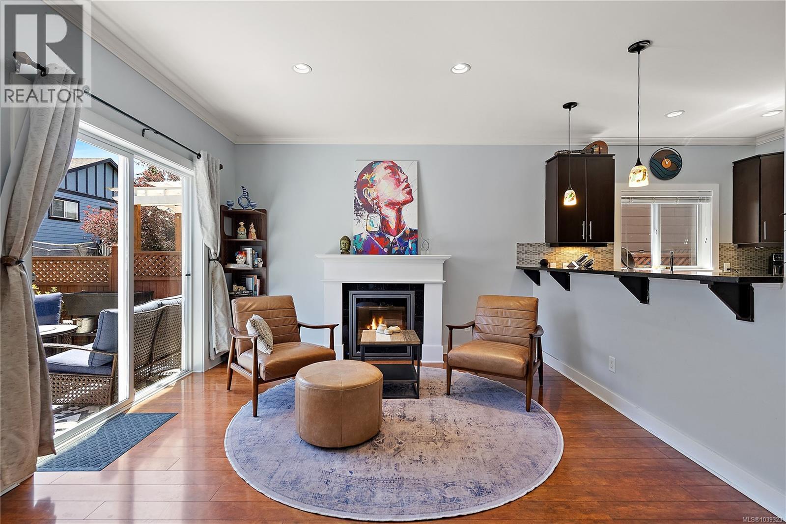 3299 Merlin Rd