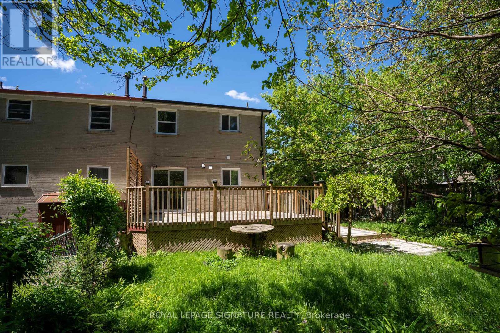 333 Neal Drive, Richmond Hill, Ontario  L4C 3L3 - Photo 24 - N13238824