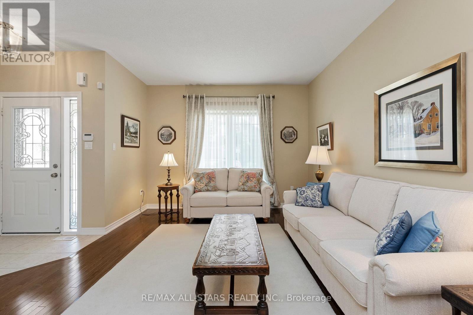 46 Oasis Way, Markham, Ontario  L6E 0B6 - Photo 3 - N13238898