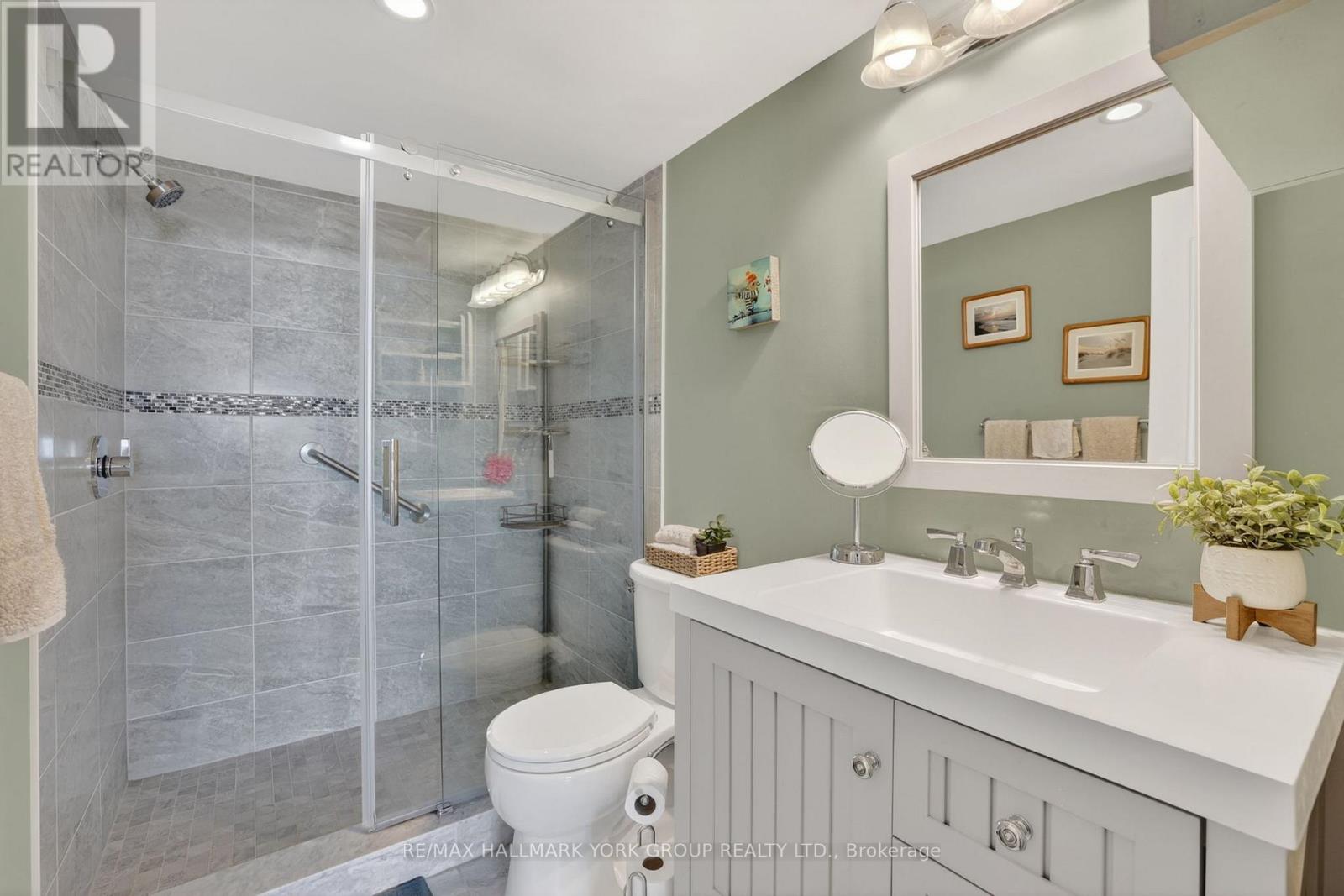 1812 - 8111 Yonge Street, Markham, Ontario  L3T 4V9 - Photo 23 - N13238920