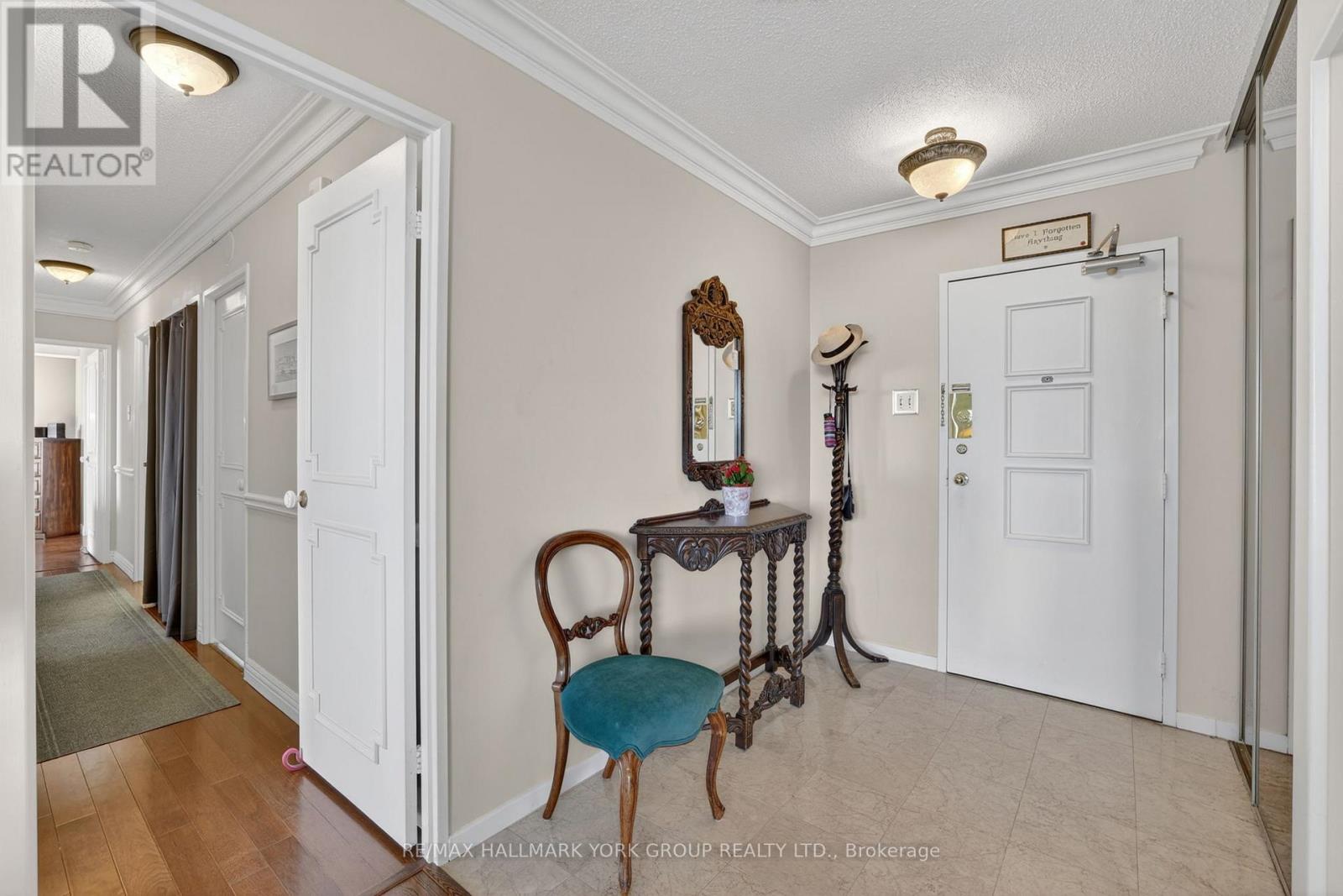 1812 - 8111 Yonge Street, Markham, Ontario  L3T 4V9 - Photo 4 - N13238920