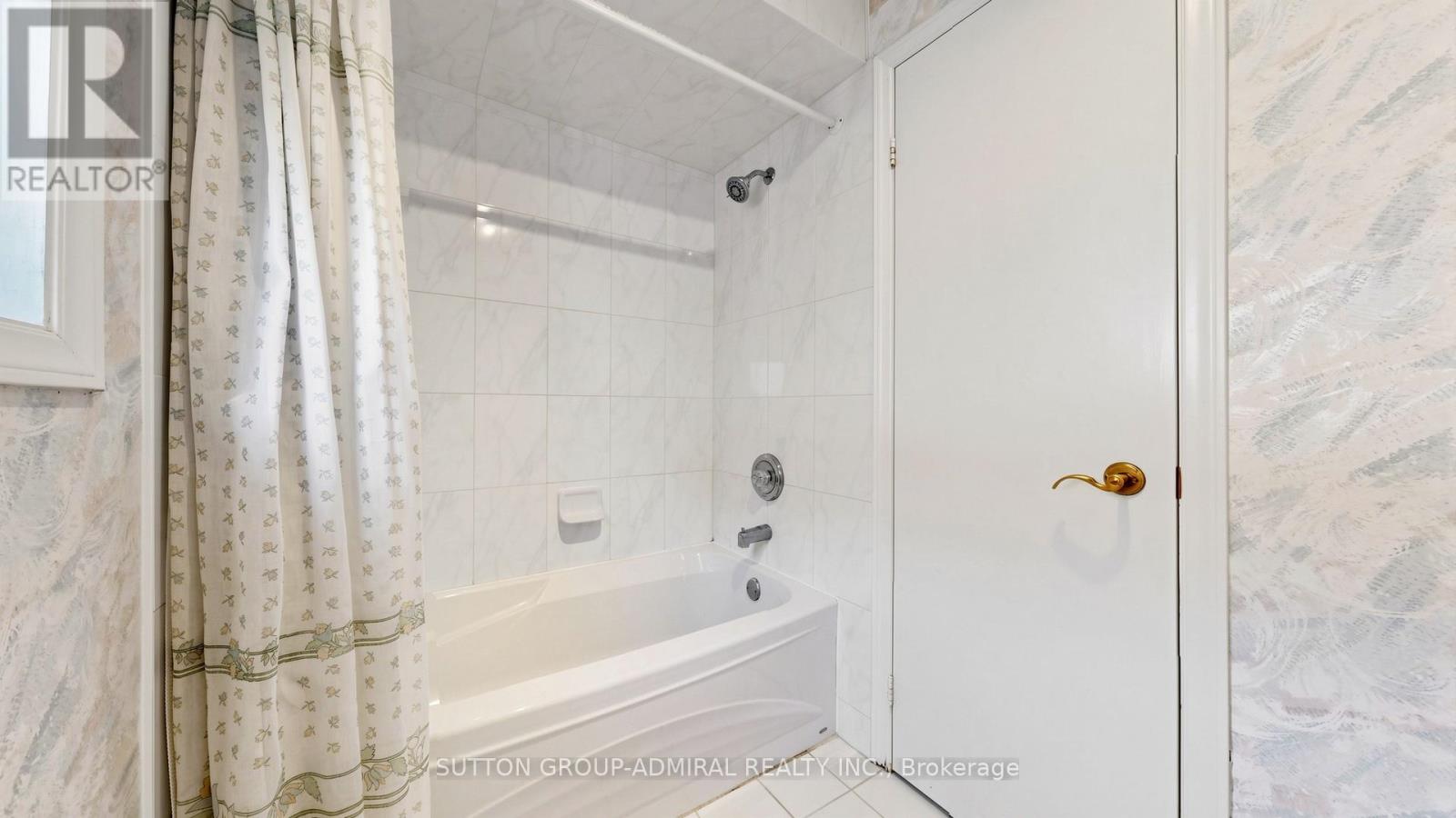 7 Granada Court, Markham, Ontario  L3T 4V3 - Photo 34 - N13238966