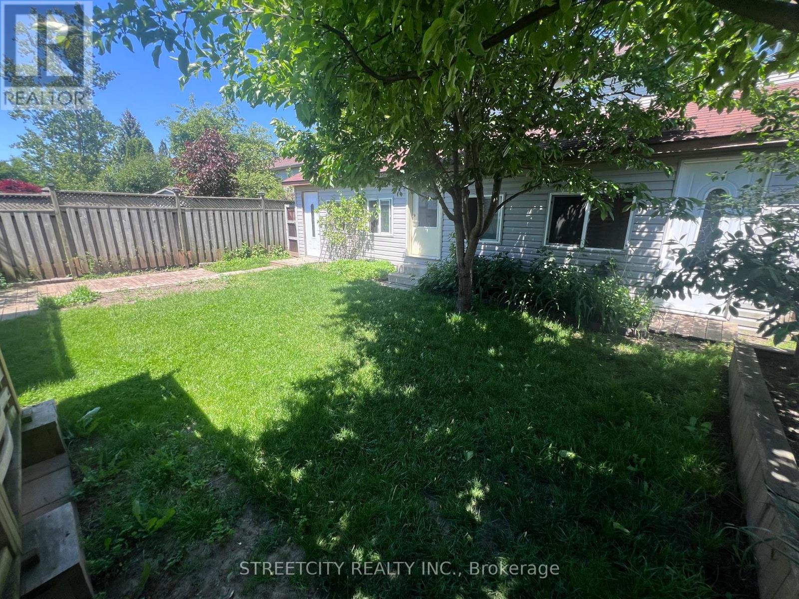 472 Talltree Crescent, London East, Ontario  N5V 5E6 - Photo 20 - X13239050