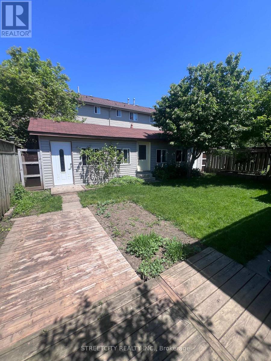 472 Talltree Crescent, London East, Ontario  N5V 5E6 - Photo 22 - X13239050