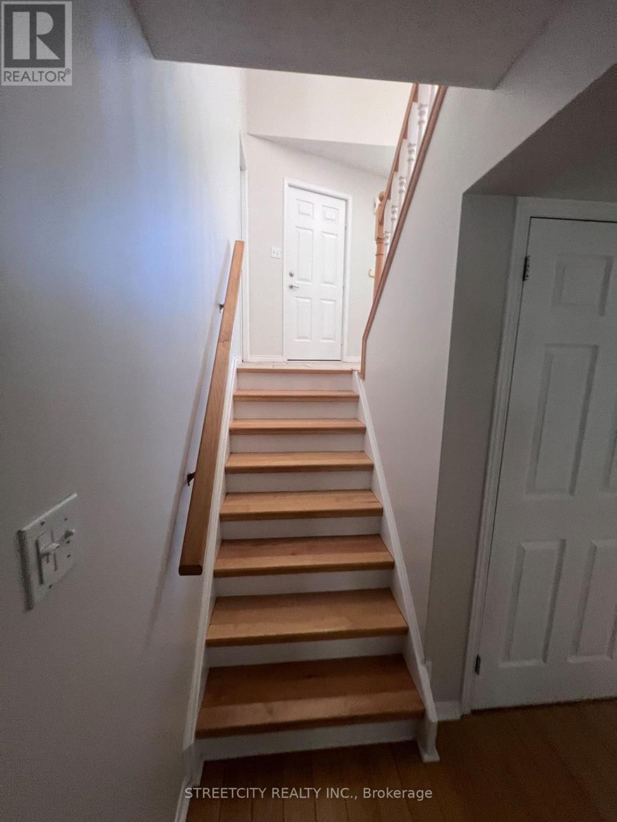 472 Talltree Crescent, London East, Ontario  N5V 5E6 - Photo 24 - X13239050