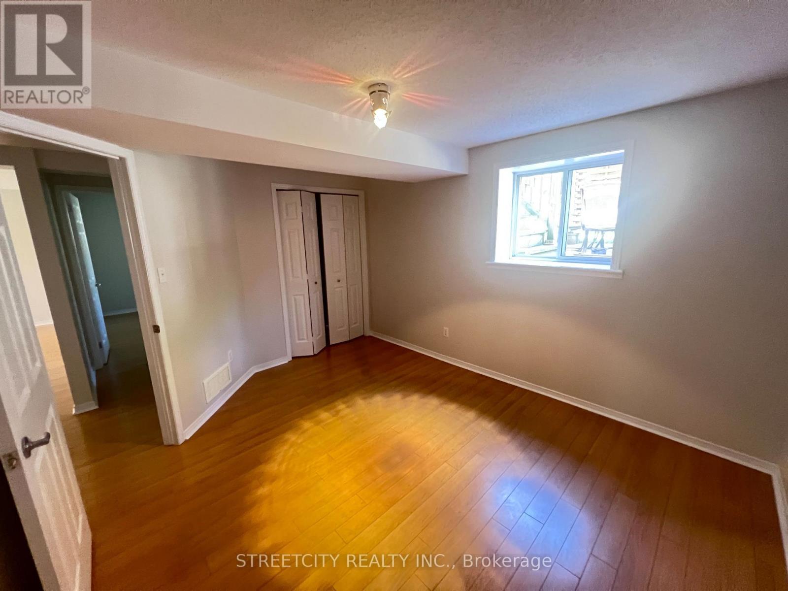 472 Talltree Crescent, London East, Ontario  N5V 5E6 - Photo 28 - X13239050