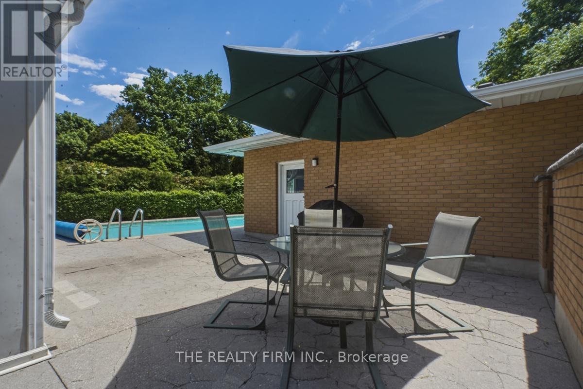 52 Maxwell Crescent, London North, Ontario  N5X 1Z1 - Photo 35 - X13239102