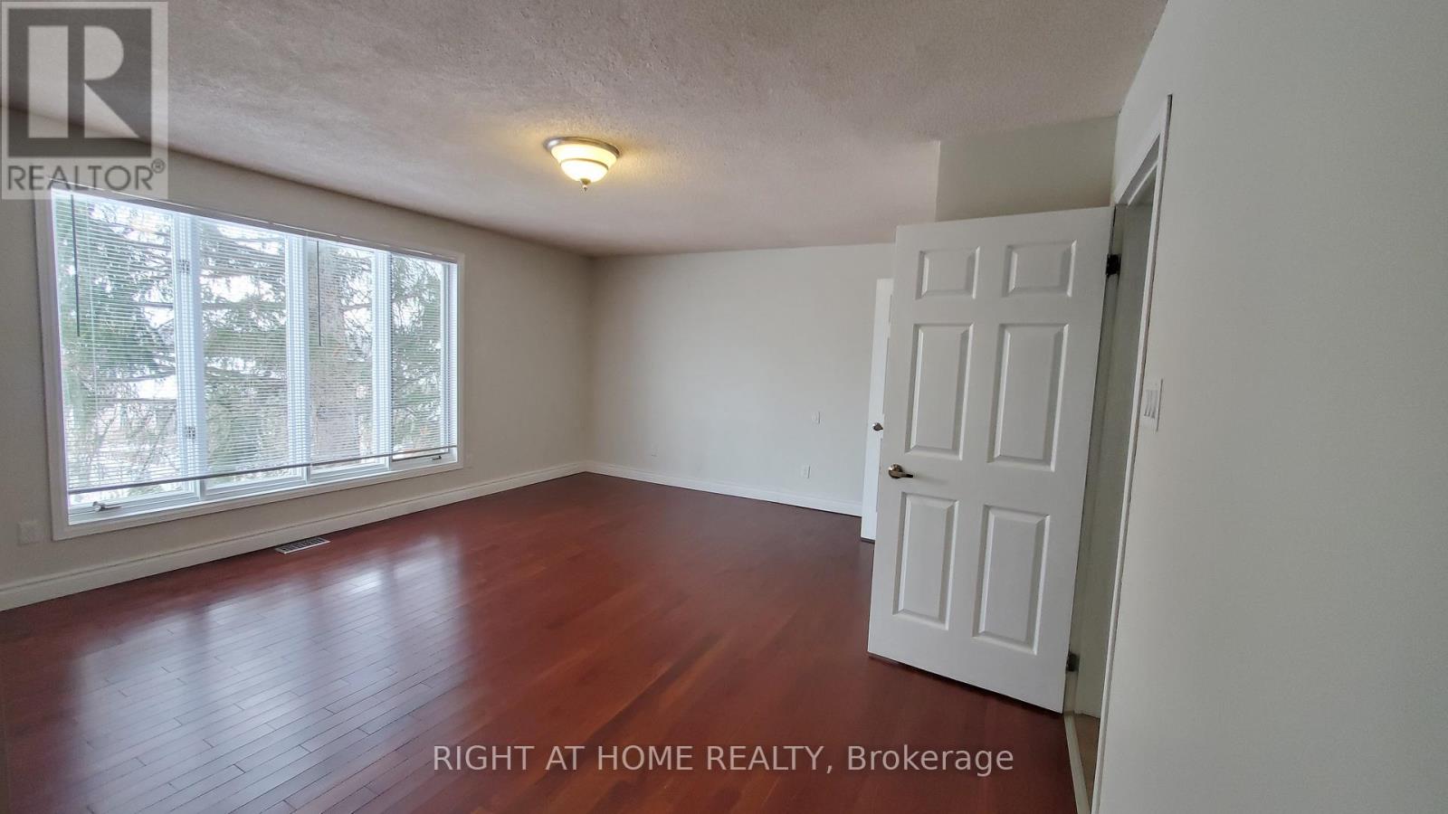 133 Letitia Street, Barrie (Letitia Heights), Ontario  L4N 1P4 - Photo 14 - S13238950