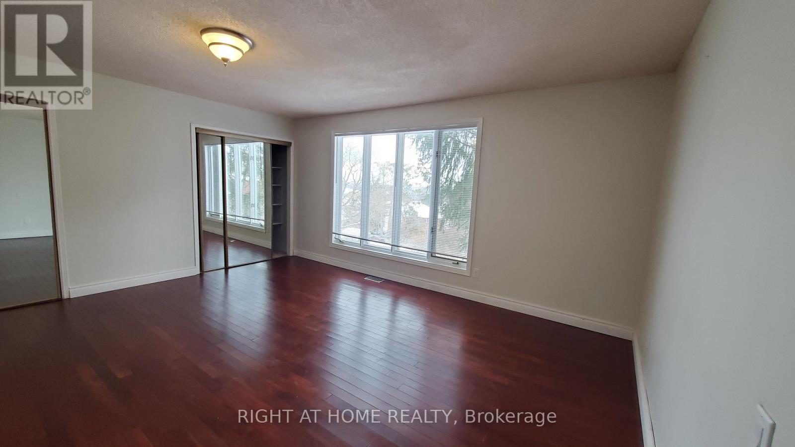 133 Letitia Street, Barrie (Letitia Heights), Ontario  L4N 1P4 - Photo 17 - S13238950