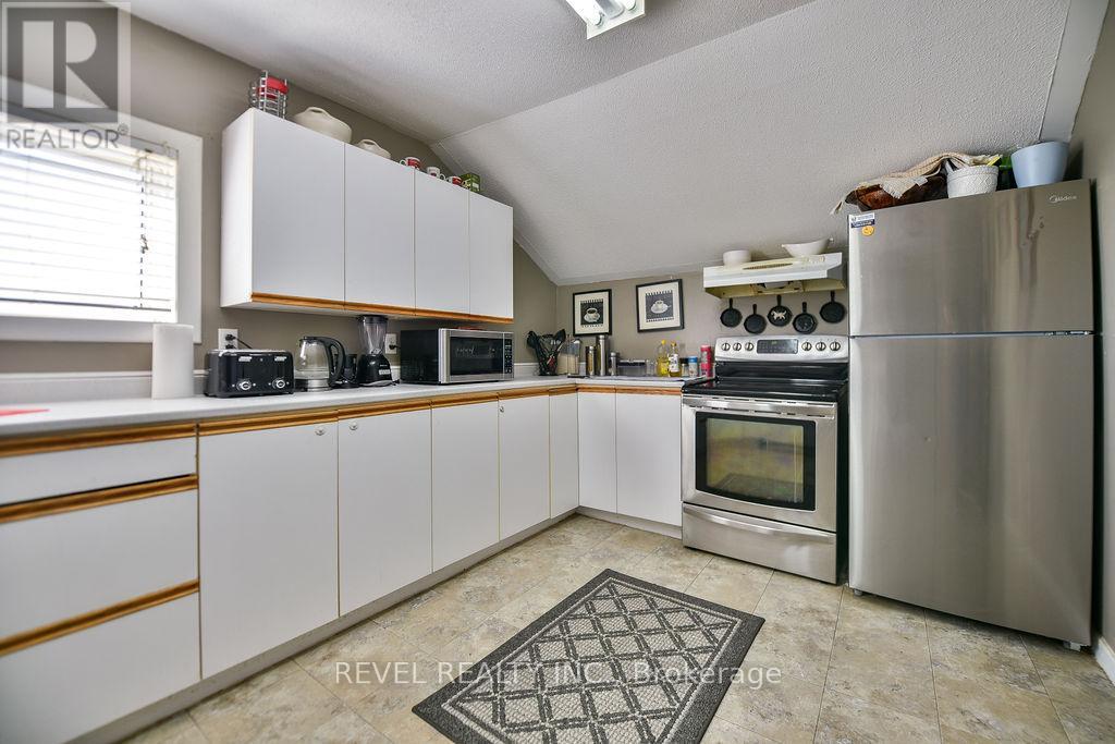 223 Cedar Street N, Timmins, Ontario  P4N 6J5 - Photo 17 - T13239070