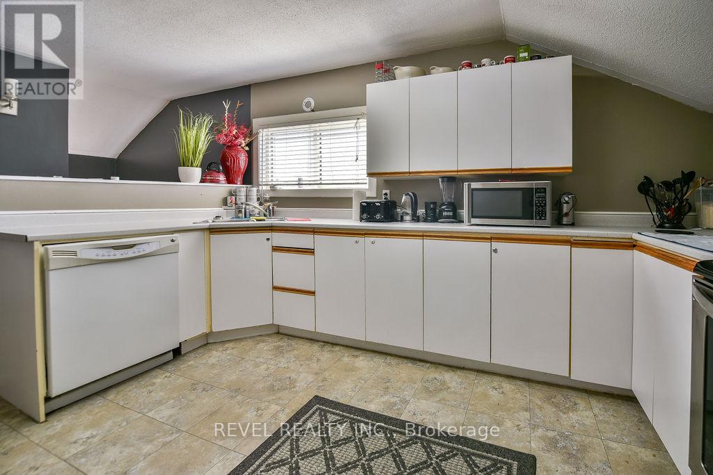 223 Cedar Street N, Timmins, Ontario  P4N 6J5 - Photo 18 - T13239070