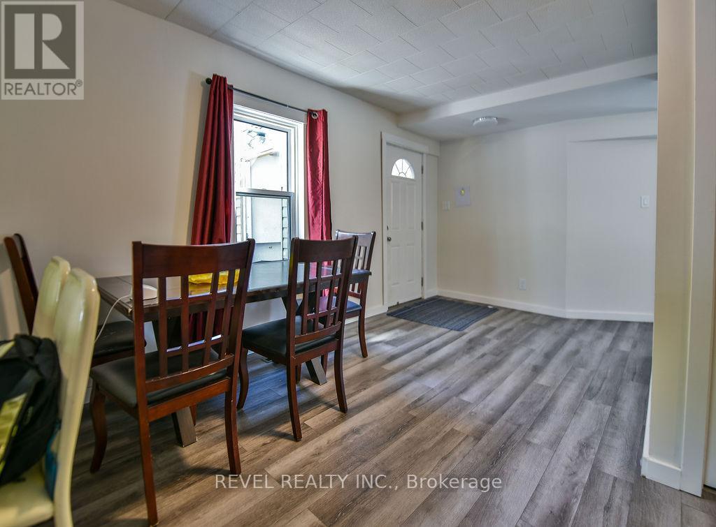 223 Cedar Street N, Timmins, Ontario  P4N 6J5 - Photo 2 - T13239070