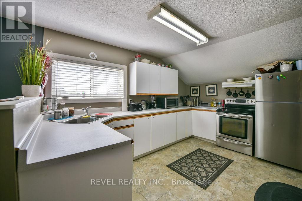 223 Cedar Street N, Timmins, Ontario  P4N 6J5 - Photo 20 - T13239070
