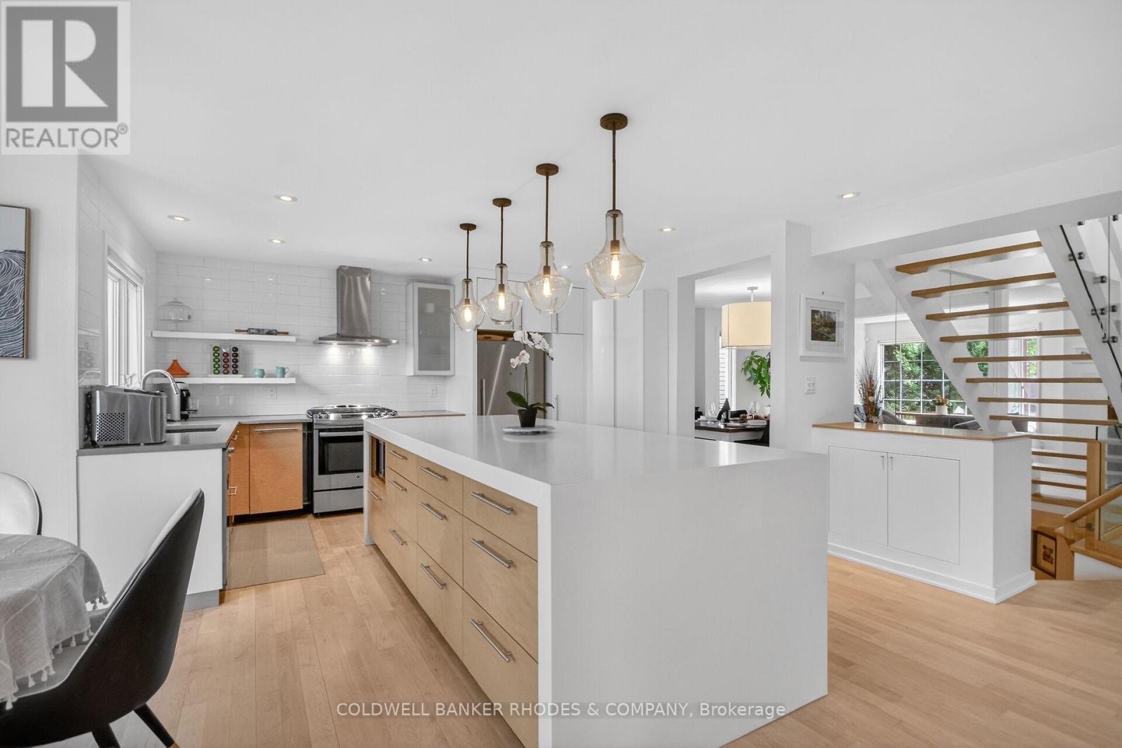 3757 Mountain Meadows Crescent, Ottawa, Ontario  K1V 1V7 - Photo 13 - X13239378