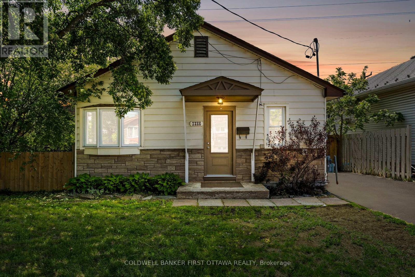 1246 KITCHENER AVENUE, Ottawa, Ontario