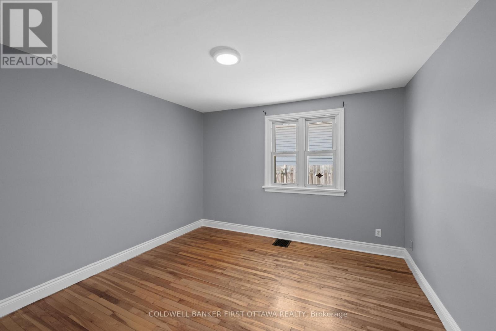 1246 Kitchener Avenue, Ottawa, Ontario  K1V 6W5 - Photo 22 - X13239486