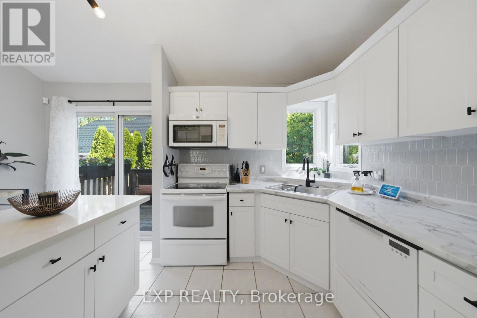 127a Lakeshore Road, St. Catharines, Ontario  L2N 2T8 - Photo 12 - X13239130
