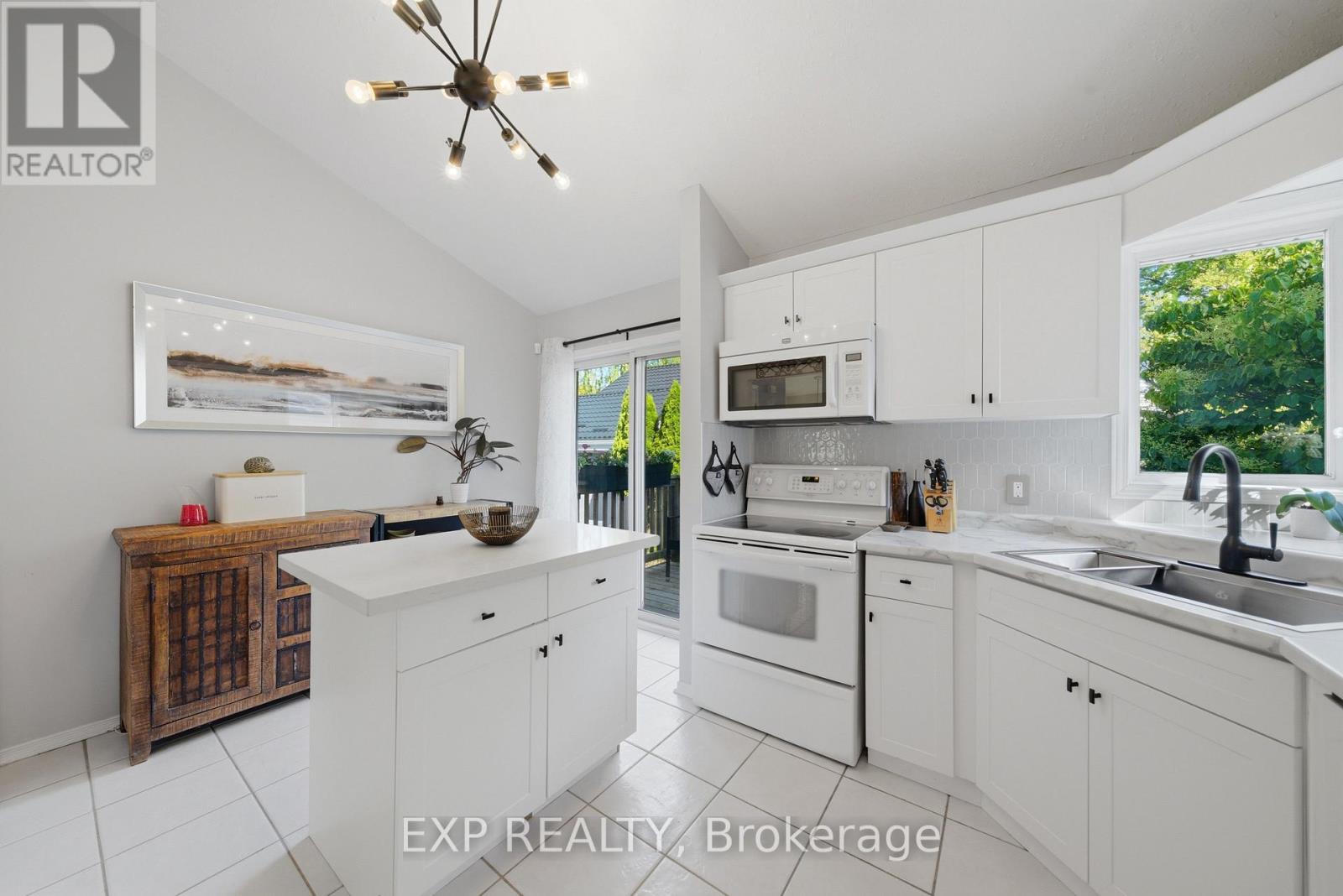 127a Lakeshore Road, St. Catharines, Ontario  L2N 2T8 - Photo 13 - X13239130