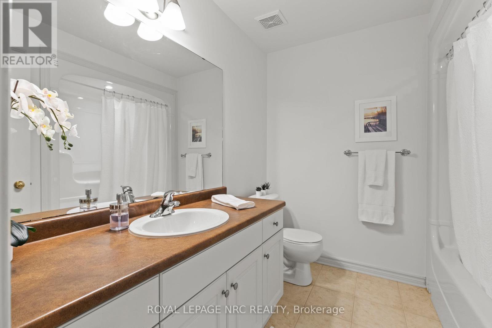 14 Hope Avenue W, Niagara-On-The-Lake, Ontario  L0S 1T0 - Photo 13 - X13239306