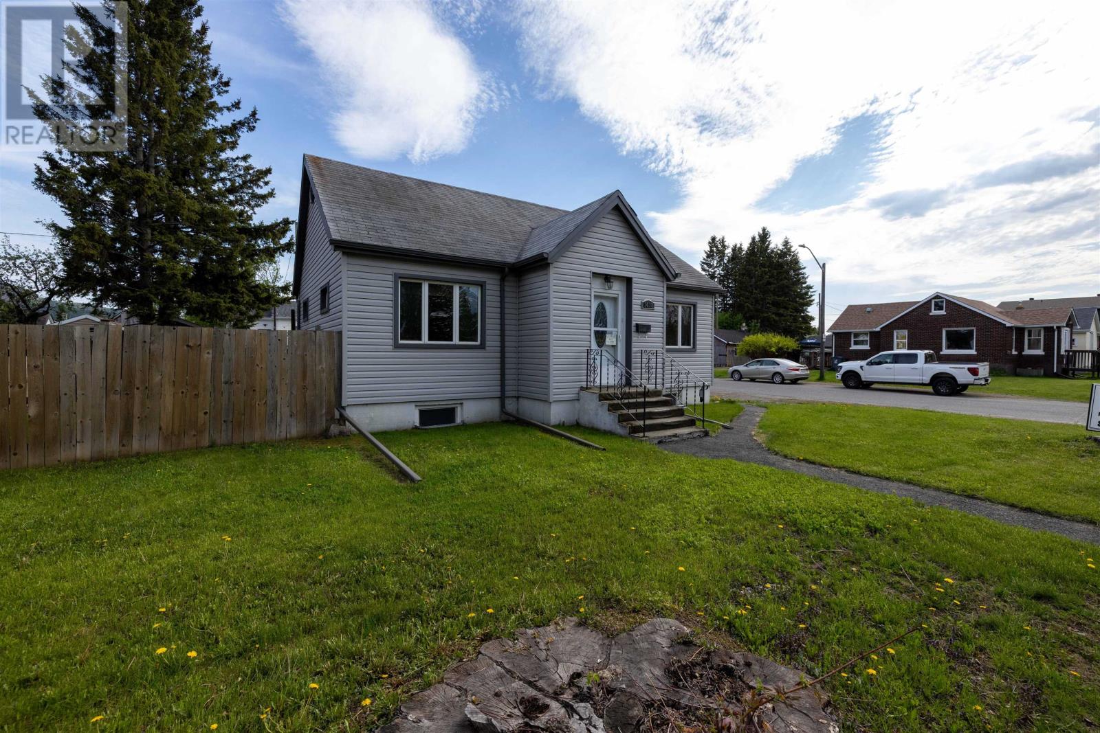 1418 Frederica St. W, Thunder Bay, Ontario  P7E 3Y8 - Photo 33 - TB2601347