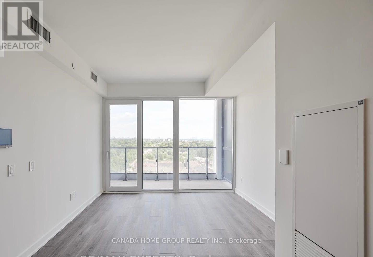 1501 - 28 Ann Street, Mississauga, Ontario  L5G 3G1 - Photo 4 - W13238798