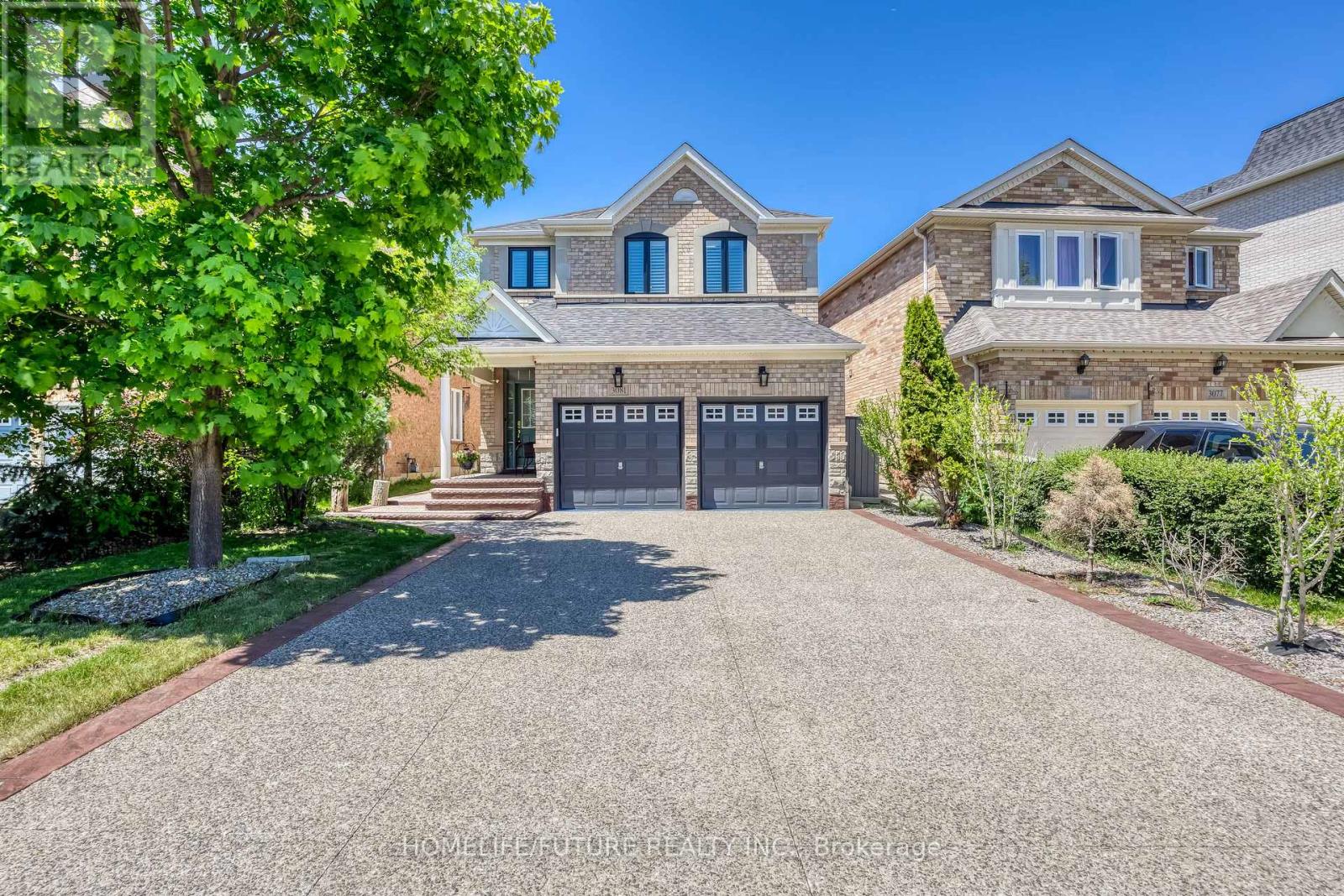 3081 Mission Hill Drive, Mississauga, Ontario  L5M 0B8 - Photo 2 - W13238834