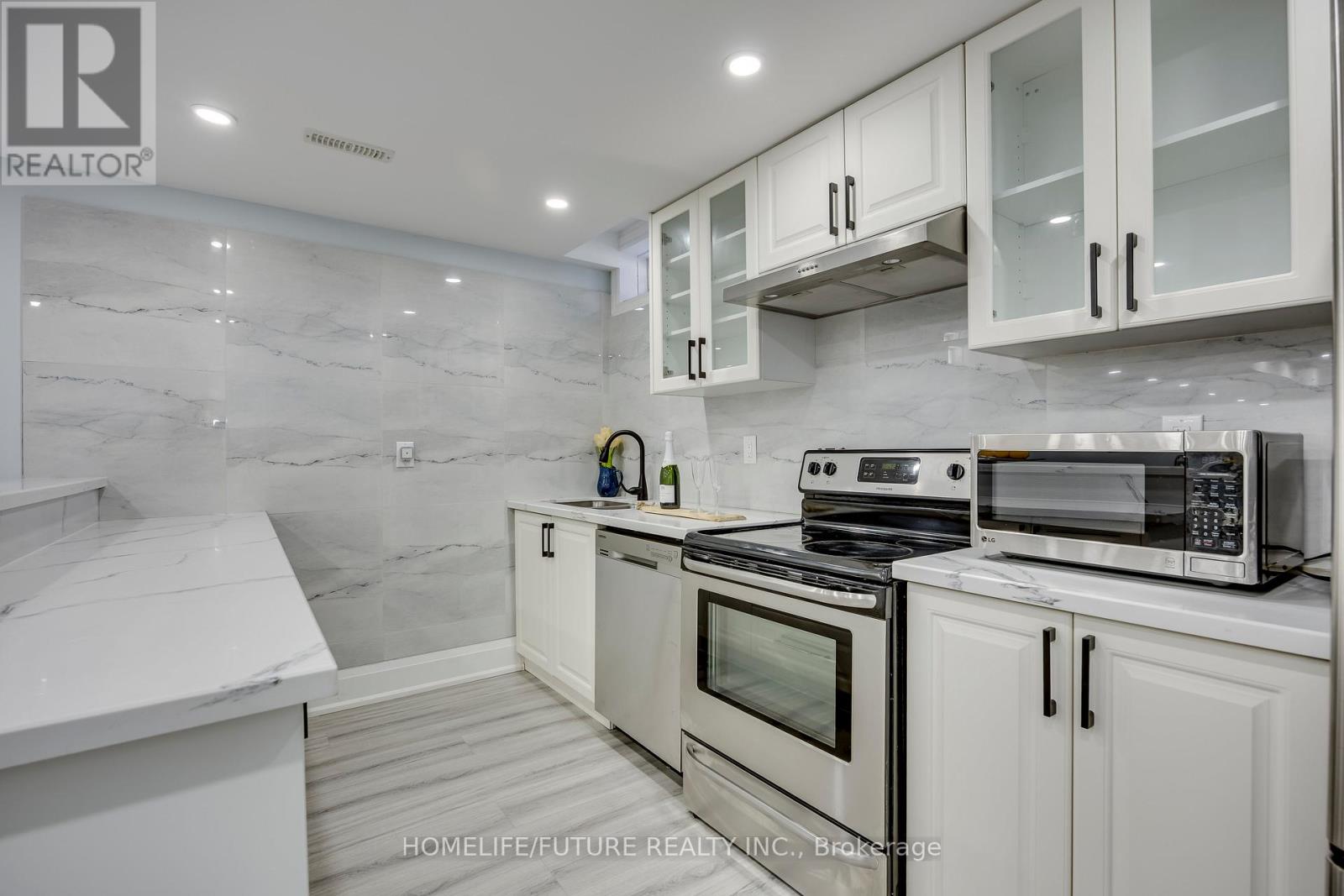 3081 Mission Hill Drive, Mississauga, Ontario  L5M 0B8 - Photo 42 - W13238834